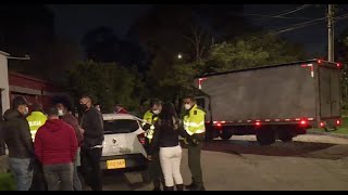 Asaltaron un camión lleno de celulares, pero escogieron mal la ruta para fugarse