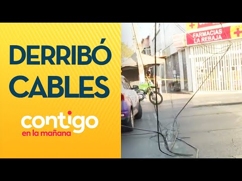 CABLES QUEDARON COLGANDO: Vehículo derribó poste en San Diego - Contigo en la Mañana