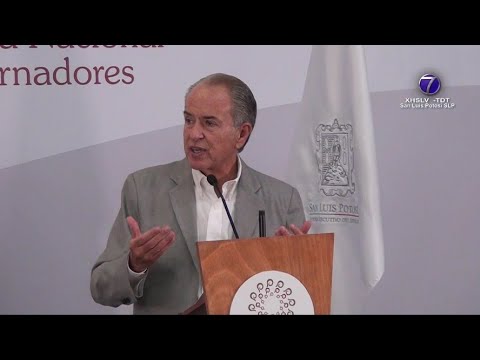 El exgobernador, Juan Manuel Carreras López, sigue siendo del PRI; afirmó Elías Pesina