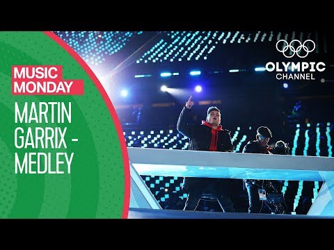 Martin Garrix' DJ Set (Forever + Together + Animals + Like I Do + Pizza) | Music Monday