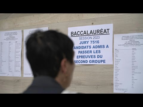 Baccalauréat: les candidats découvrent leurs résultats | AFP