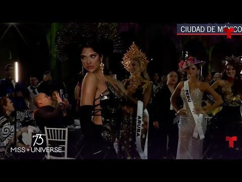 La candidatas a Miss Universo desfilan en la gala de catrinas al mejor estilo mexicano