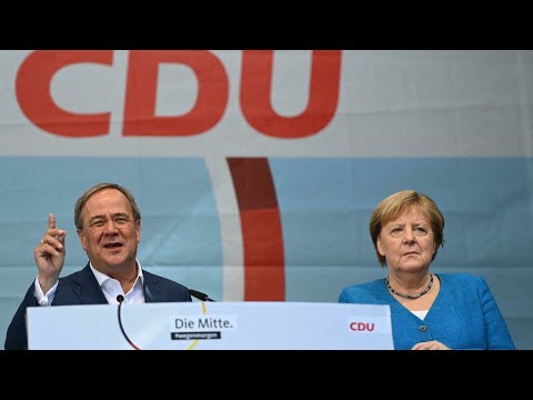Allemagne : Angela Merkel au soutien d'Armin Laschet, Olaf Scholz favori des sondages • FRANCE 24