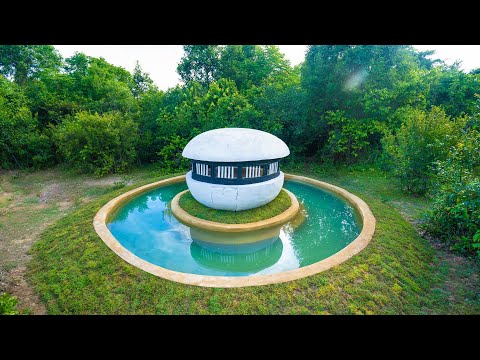 Amazing!-Two-Men-Built-The-Mos Amazing!-Two-Men-Built-The-Mos