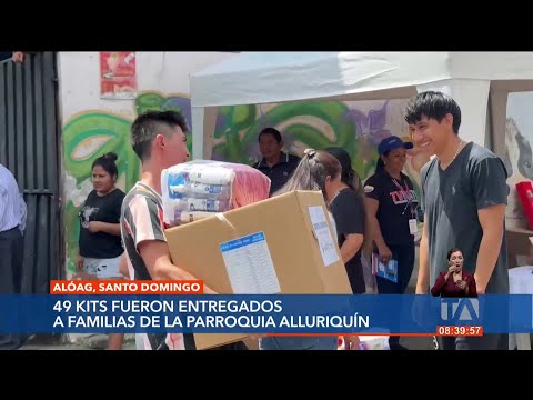 El Secretario de Gestión de Riesgos entregó kits de ayuda humanitaria en Alluriquín