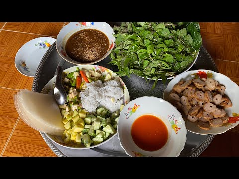 แหนมเนึองแซบๆครับพ่อแม่พี่น้อง แหนมเนึองแซบๆครับพ่อแม่พี่น้อง