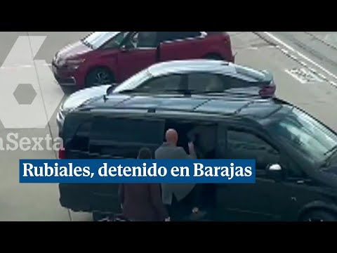 Luis Rubiales, detenido por la UCO a su llegada a Barajas