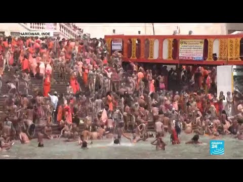 Covid-19 en Inde : des milliers de personnes rassemblées pour la Kumbh Mela en dépit de la pandémie