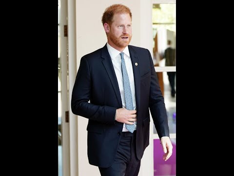 Prince Harry : Sans Meghan et la mine sombre à Londres, il retrouve sa famille sur la tombe de sa