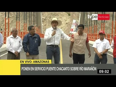 Mandatario Martín Vizcarra supervisapuesta en servicio de puente en Cajamarca