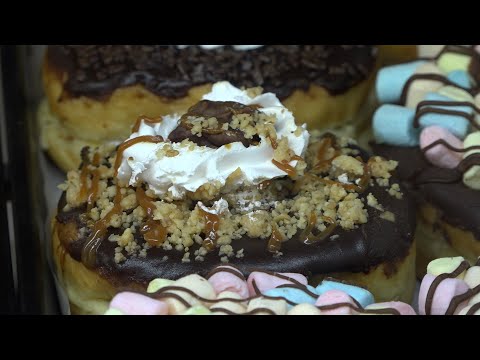 American Donuts brinda diversas promociones y descuentos refrescantes