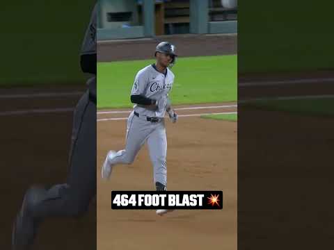 Michael A. Taylor goes 464 feet and the White Sox have put up 10!