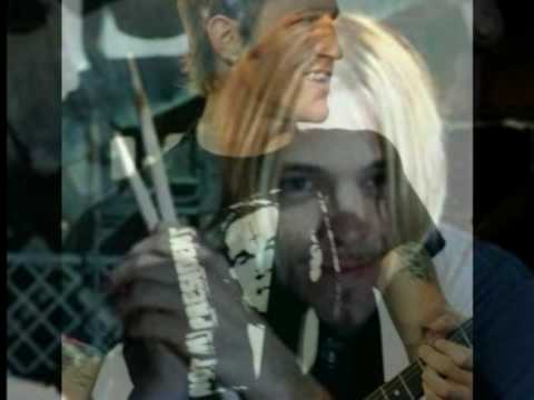 Foo Fighters - Let it die - Music Video