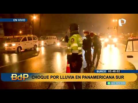 Surco: Camioneta se despista y choca en la Panamericana Sur