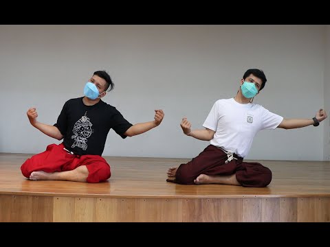 ๒.ฝึกหัดโขนเบื้องต้น-ท่าถองสะเ ๒.ฝึกหัดโขนเบื้องต้น-ท่าถองสะเ
