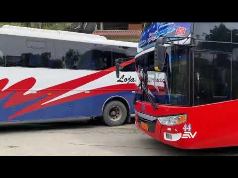 Paro de transporte público afecta a varias ciudades de Ecuador
