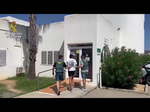 Detenidos cinco hombres en Ibiza por cometer hasta 15 robos