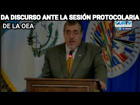 BERNARDO ARÉVALO DA UN PODEROSO DISCURSO ANTE LA SESIÓN PROTOCOLARIA DE LA OEA, GUATEMALA.