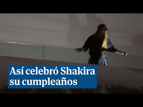 Así celebró Shakira su cumpleaños: mariachis, amigos y decenas de fans en su casa de Barcelona