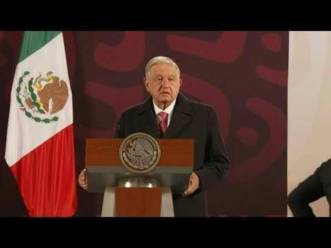 Me voy muy contento, dice López Obrador en su último día como presidente mexicano | AFP