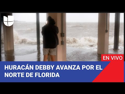 Edición Digital: El huracán Debby toca tierra y avanza su paso por Florida