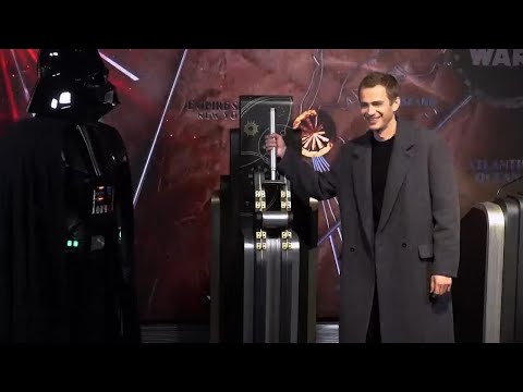 Hayden Christensen kicks off Star Wars-themed ‘takeover’ of the Empire State Building