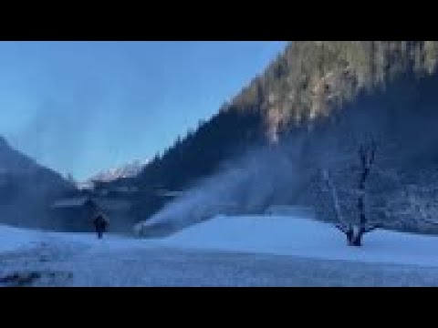 Austria prepares for ski season despite virus