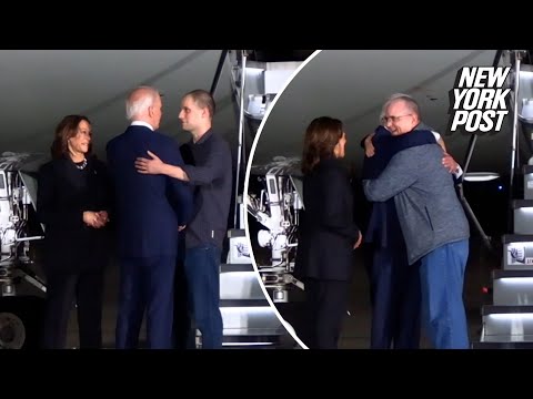 Evan Gershkovich, Paul Whelan greeted by Biden, Harris before emotional reunion with loved ones