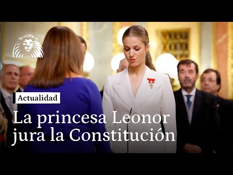 La princesa Leonor jura la Constitución