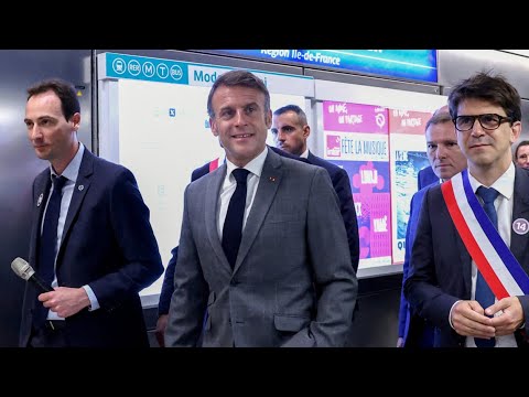 Huit nouvelles stations, 11 communes... Emmanuel Macron inaugure le prolongement de la ligne 14