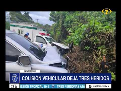 Colisión vehicular deja tres heridos