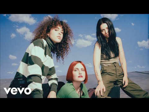 MUNA - Hands Off (Audio)