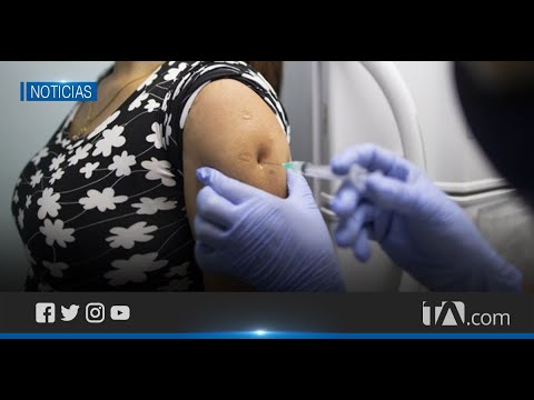 Ecuador comenzó a vacunar con las dosis de AstraZeneca