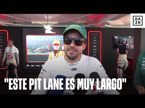 Fernando Alonso vio como el freno delantero ardía en su Aston Martin: Se hizo largo el pit lane