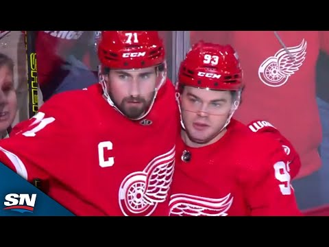 Red Wings Alex DeBrincat Caps Off Perfect Passing Play With Goal vs. Capitals