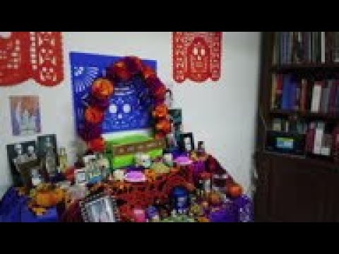 Mexico health workers remembered on Day of the Dead