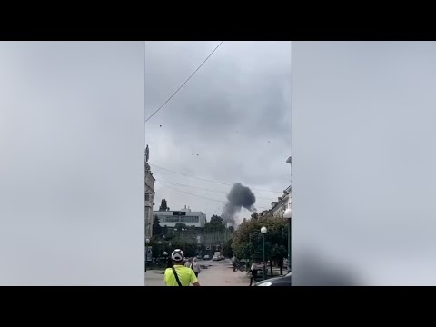 Al menos un muerto y dos heridos en un ataque ruso en Kiev