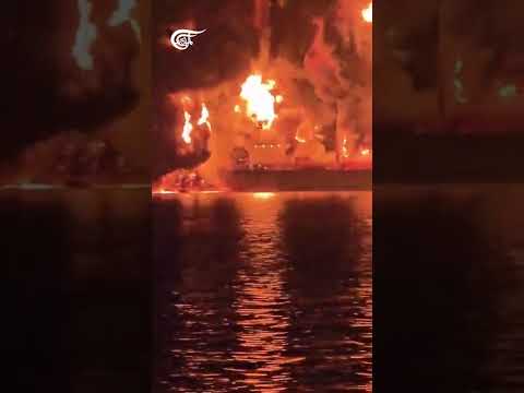 زورق إيراني مسير يستهدف ناقلة نفط أميركية قبالة مدينة البصرة العراقية