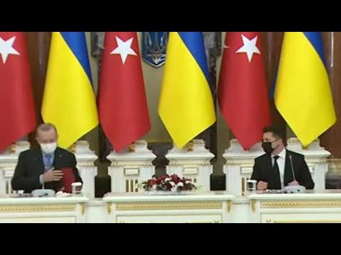 Cumhurbaşkanı Erdoğan Ukrayna Cumhurbaşkanı Zelensky ile ortak basın toplantısında konuştu