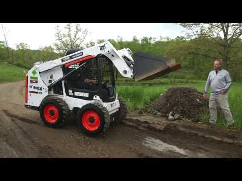 How to Operate a Bobcat Skid Steer