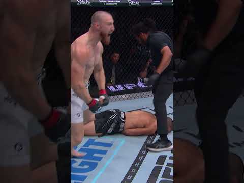 Joe Pyfer was HYPED after this finished! #ufcseattle