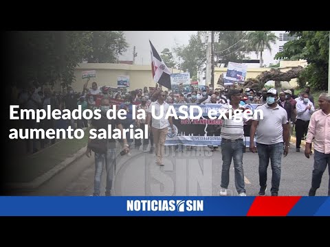 Empleados de la UASD protestan por aumento