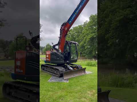 Huge digger vs old shed! This important video shows a digger smashing up a shed!