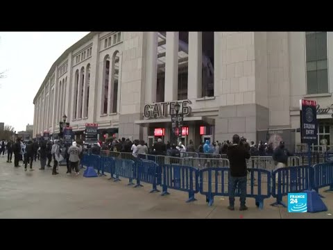 États-Unis : les fans de baseball de retour au Yankee Stadium à New York