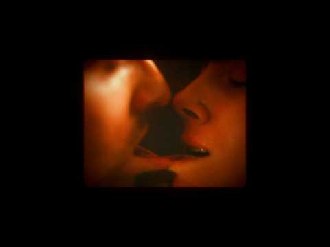 あなたの“距離感”を狂わせる恐怖　映画『トゥギャザー』特別映像