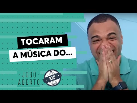 Baú do Jogo Aberto | Programa toca Belo no aniversário de Denilson, que diz: agora eu posso cantar