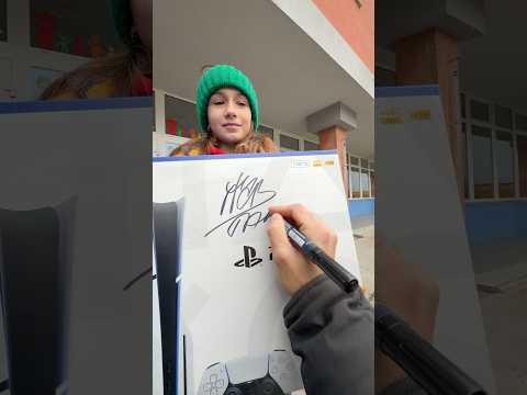 Tary předal PS5 výherci 😳🎮
