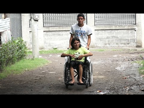 Más de 40 sillas de ruedas fueron entregadas a familias vulnerables en Managua
