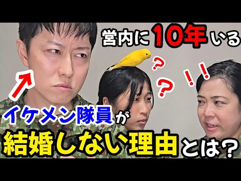 【自衛隊あるある詰め合わせ22】腰の低さが敬礼に出てしまっている上官/答礼むっちゃ早い隊員おる/女性隊員外出前洗面台争奪戦になる/ etc…