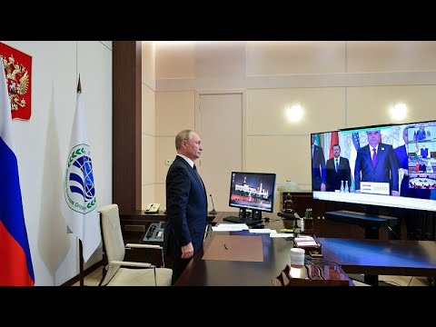 Putyin: Washington fizesse az <span class="search-everything-highlight-color" style="background-color:orange">afganisztáni</span> helyreállítás számláját